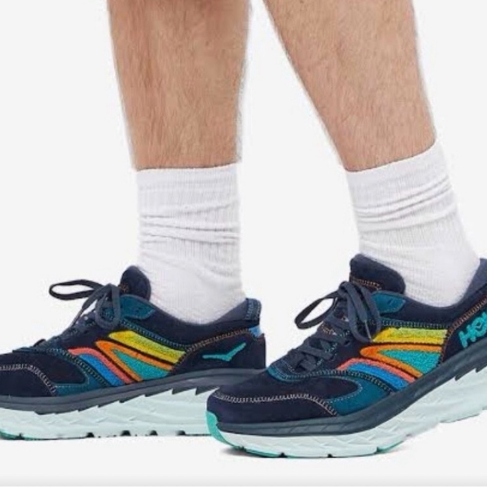 HOKA Bondi Embroidery – Unisex (M 5.5 / W 6.5) Rainbow Stitch – Like New, In Box